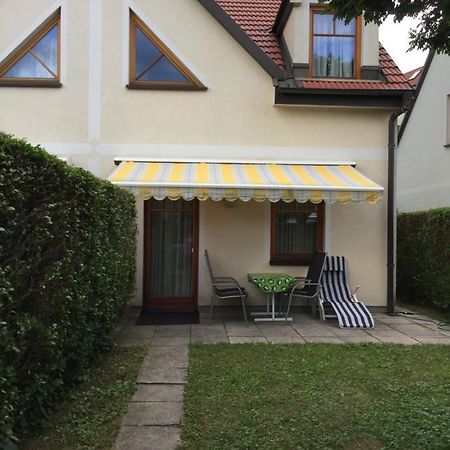 Familien Chalet Mit Direktem Bademantelgang Zur Therme 러츠맨스버그 외부 사진