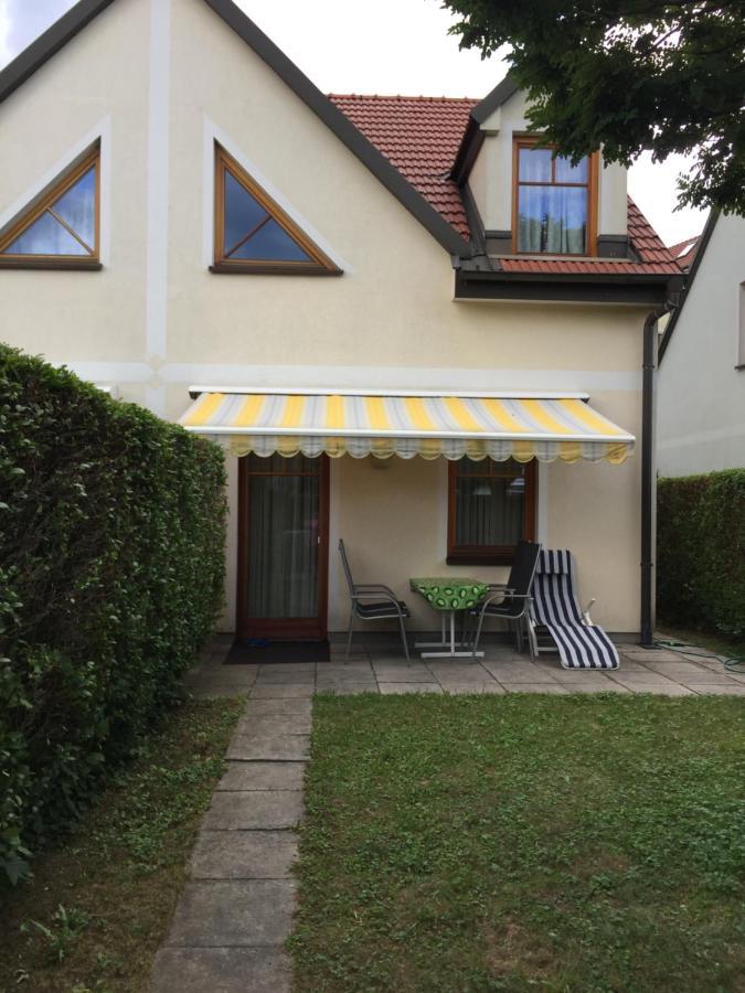 Familien Chalet Mit Direktem Bademantelgang Zur Therme 러츠맨스버그 외부 사진