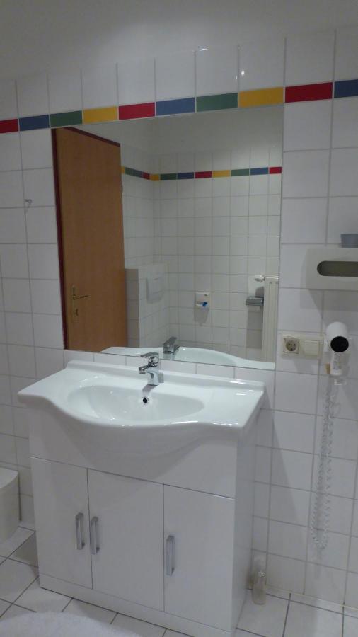 Familien Chalet Mit Direktem Bademantelgang Zur Therme 러츠맨스버그 외부 사진